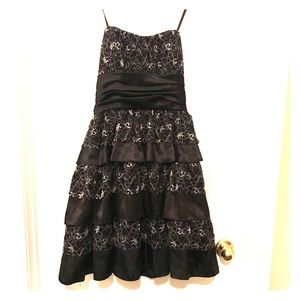 Black formal dress strapless